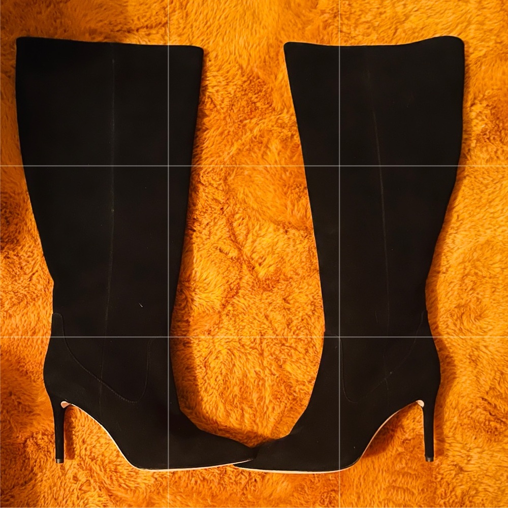 Elegant Antonio Melani Black Suede 7 1/2 boots that have never been worn .